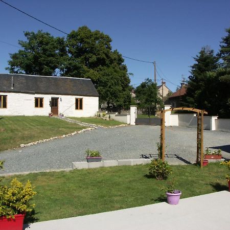 Chalet De Rose Moutier-Malcard Exterior foto