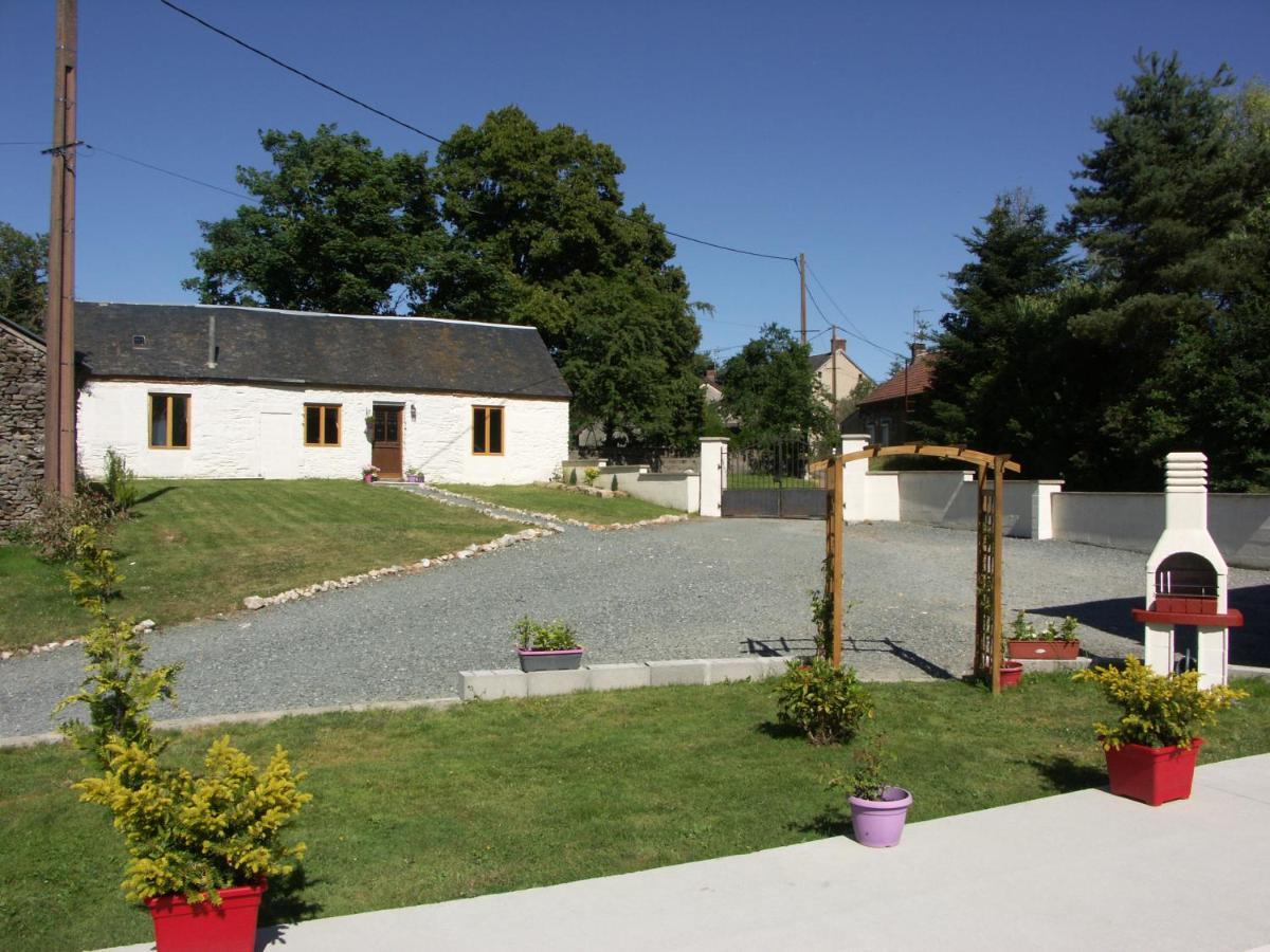 Chalet De Rose Moutier-Malcard Exterior foto